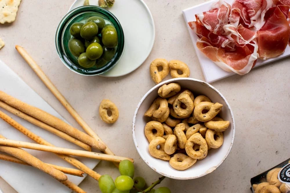 Crosta-Mollica-Tarallini-Platter-resized-rotated