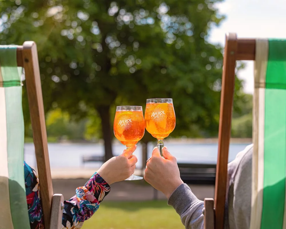 Two-Dudes-Aperol-Park-Shoot-5x4-02-scaled