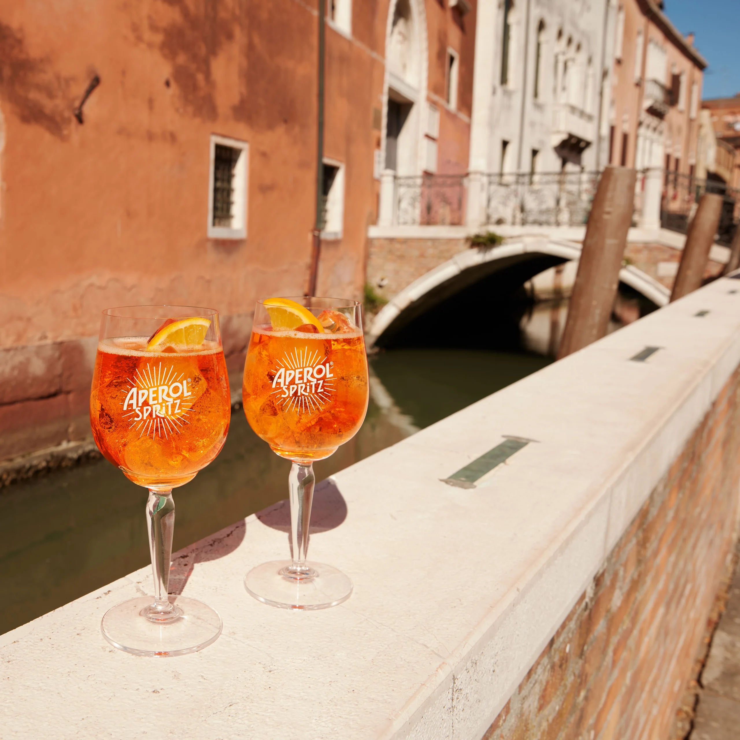 El Origen de Aperol: Una Historia de Sabor y Tradición | Aperol
